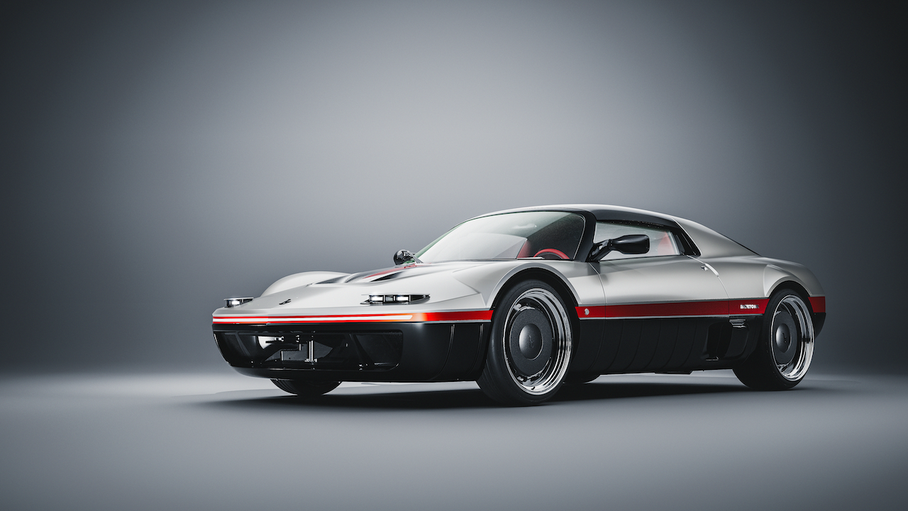 Bertone_Runabout_Full_front_trequarti